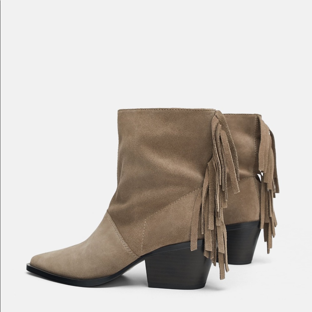 Zara Soft Leather Ankle Boot with fringe 6.5 - Picture 2 of 7
